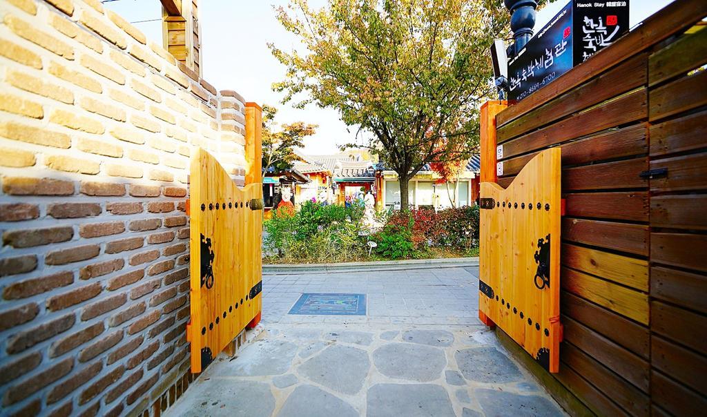 Jeonju Hanok House Hotel Exterior photo